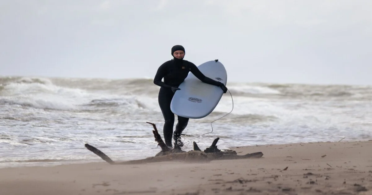cold water surfing